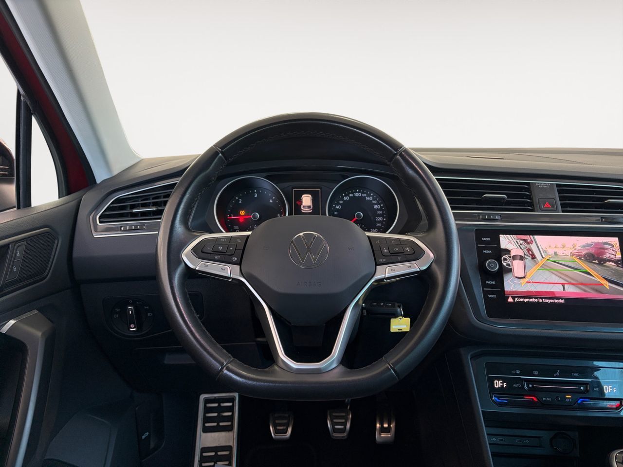 Volkswagen Tiguan Urban Sport 2.0 TDI - foto 7