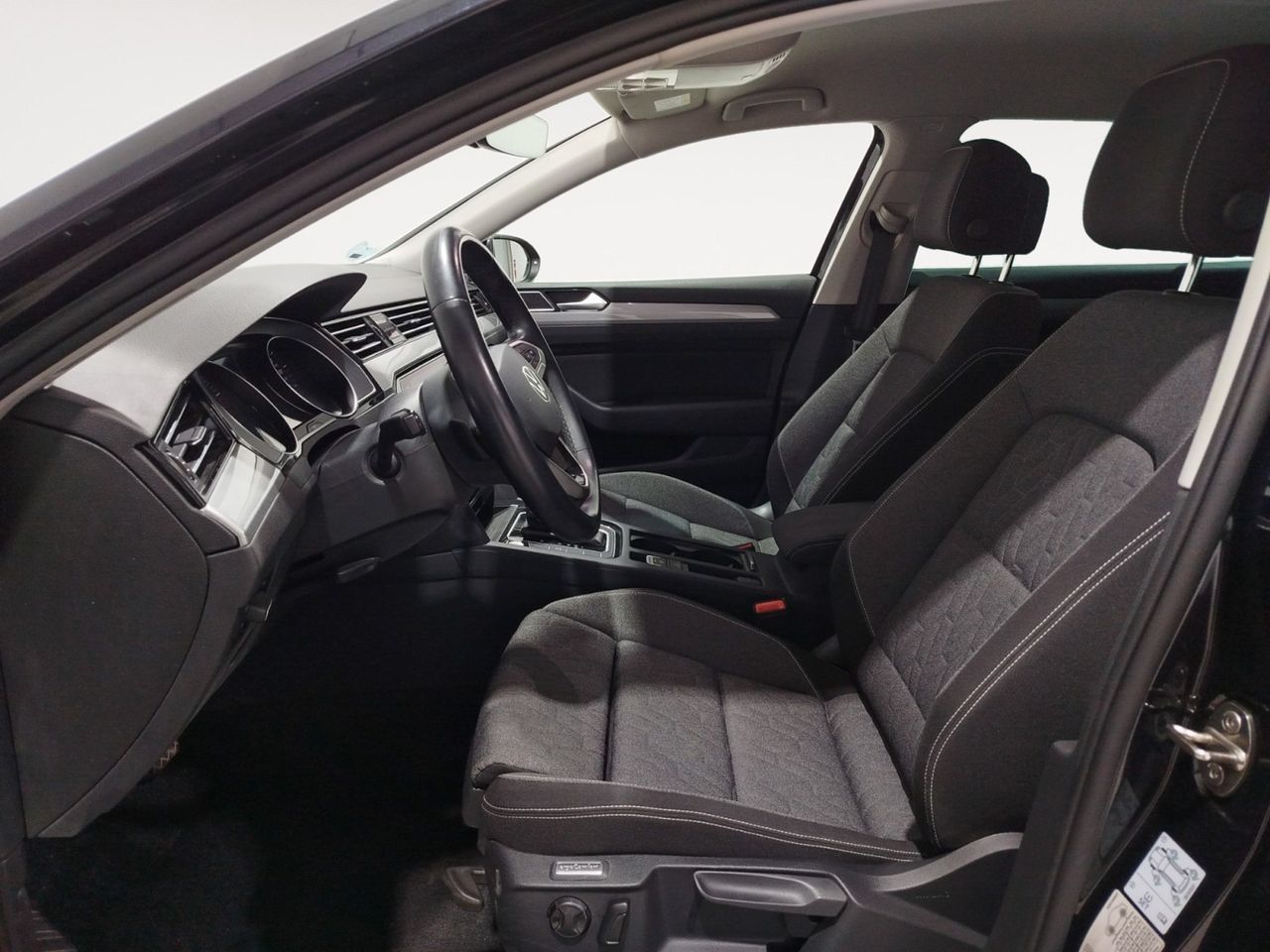 Volkswagen Passat Executive 1.5 TSI DSG - foto 9