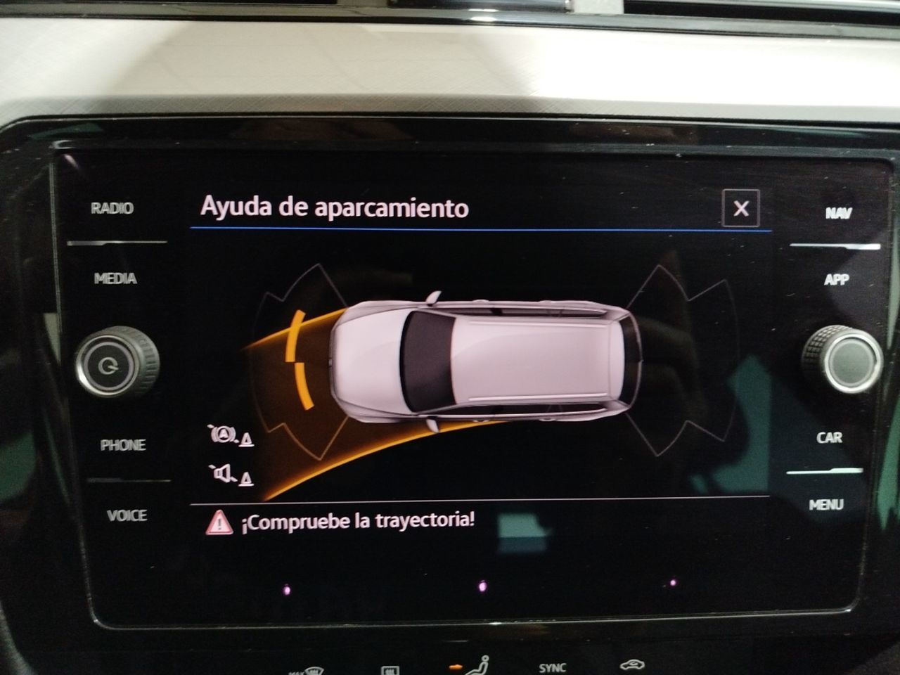 Volkswagen Passat Executive 1.5 TSI DSG - foto 17