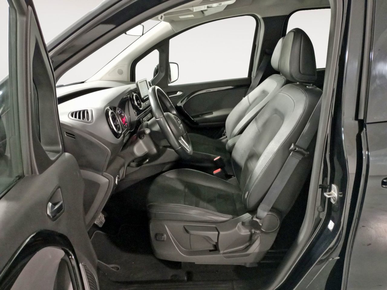 Mercedes-Benz Clase T 180 d - foto 9