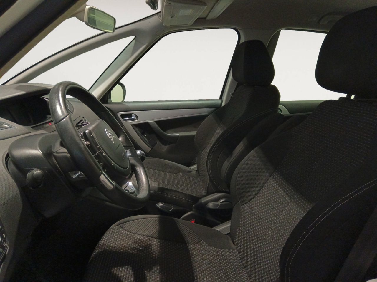 Citroën C4 Picasso 1.6 HDi Millenium - foto 9