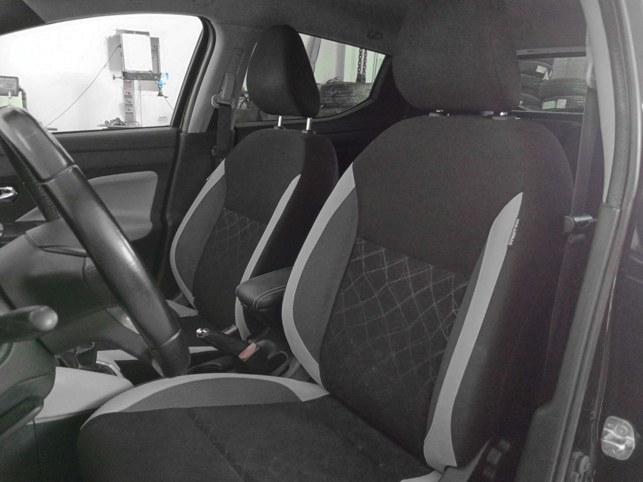 Nissan Micra 1.5 dCi Visia+ - foto 20