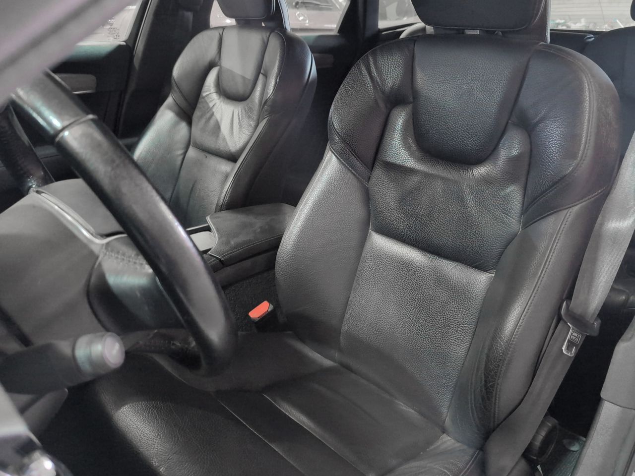 Volvo V90 D4 AWD - foto 21