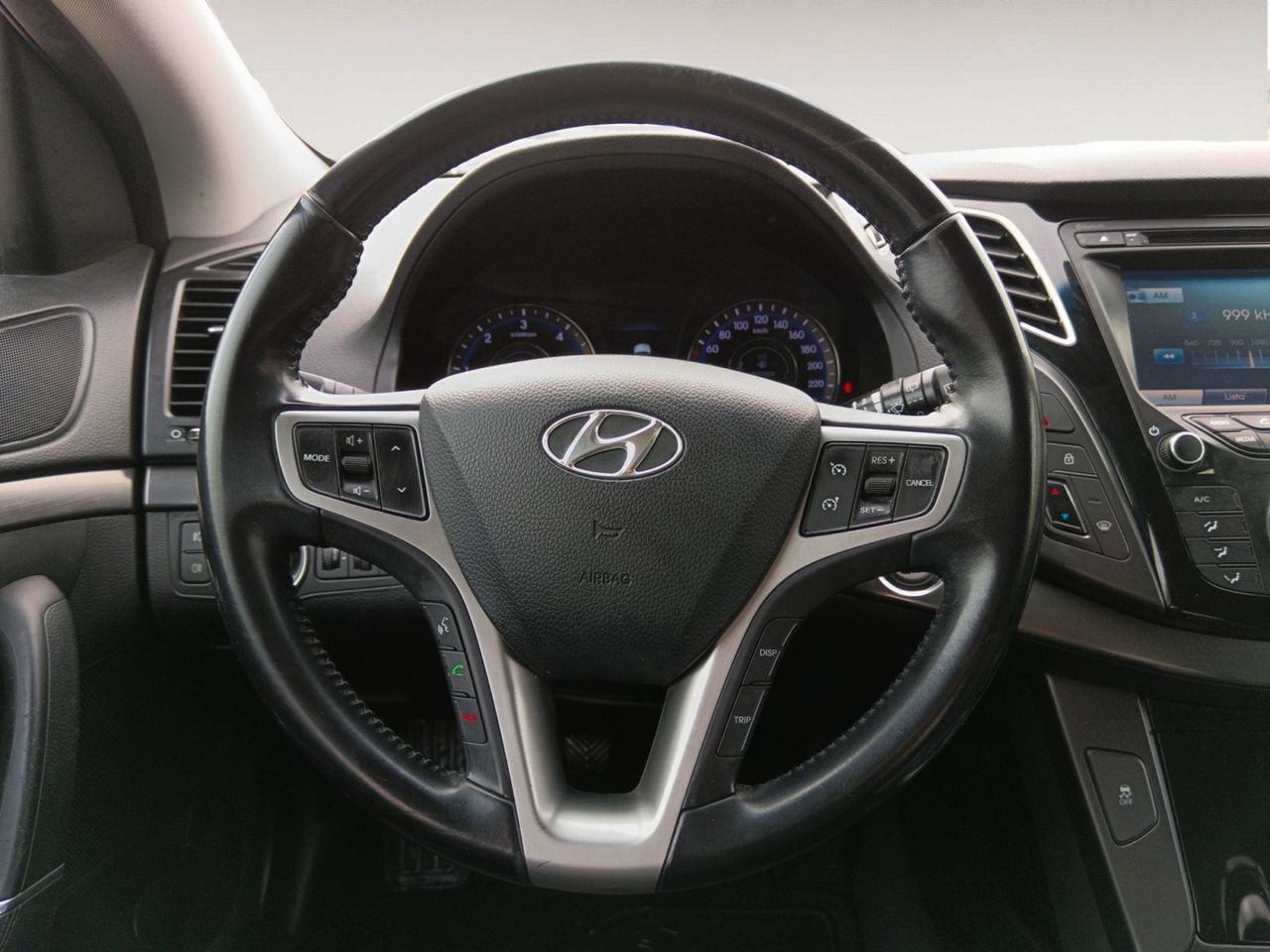 Hyundai i40 1.7 CRDi BlueDrive Tecno - foto 7