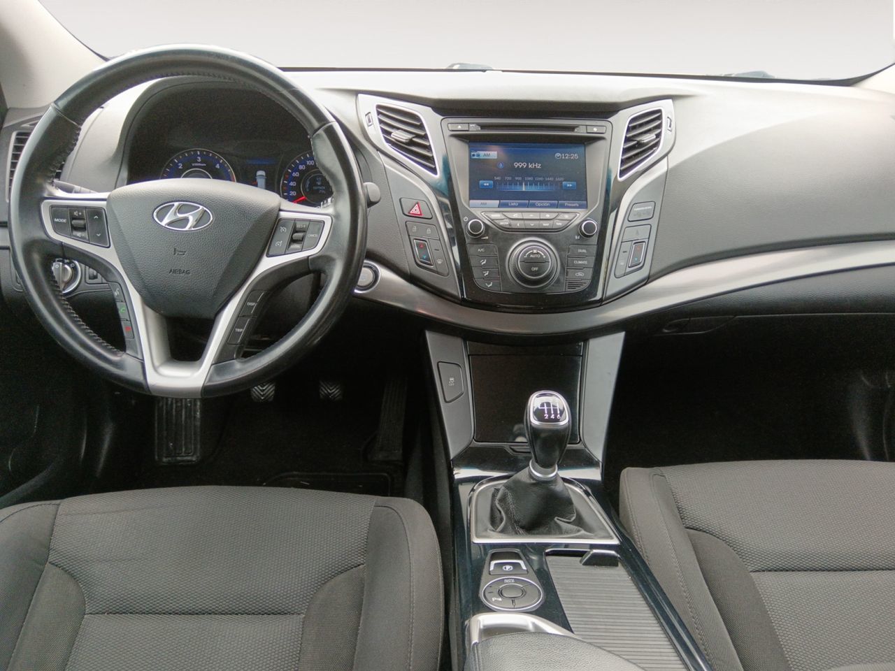 Hyundai i40 1.7 CRDi BlueDrive Tecno - foto 6