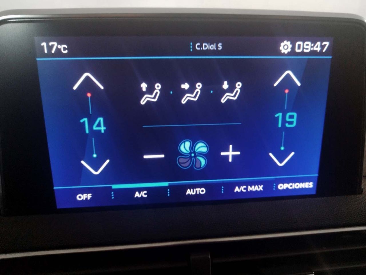 Peugeot 3008 BlueHDi 130 Active - foto 22