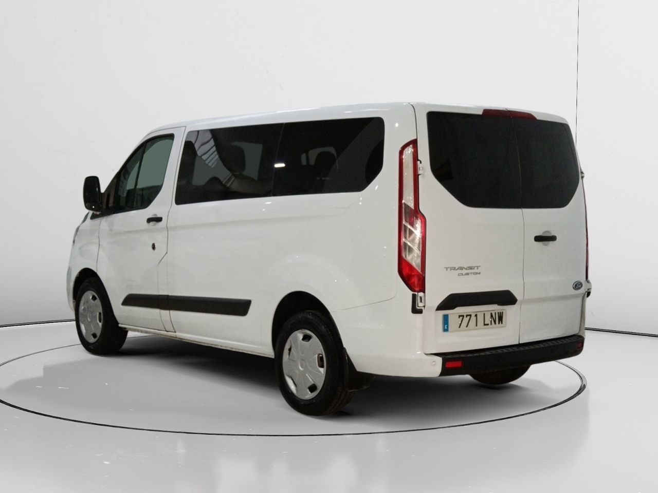 Ford Transit Custom Kombi 2.0 TDCi 320 L1 Trend - foto 4
