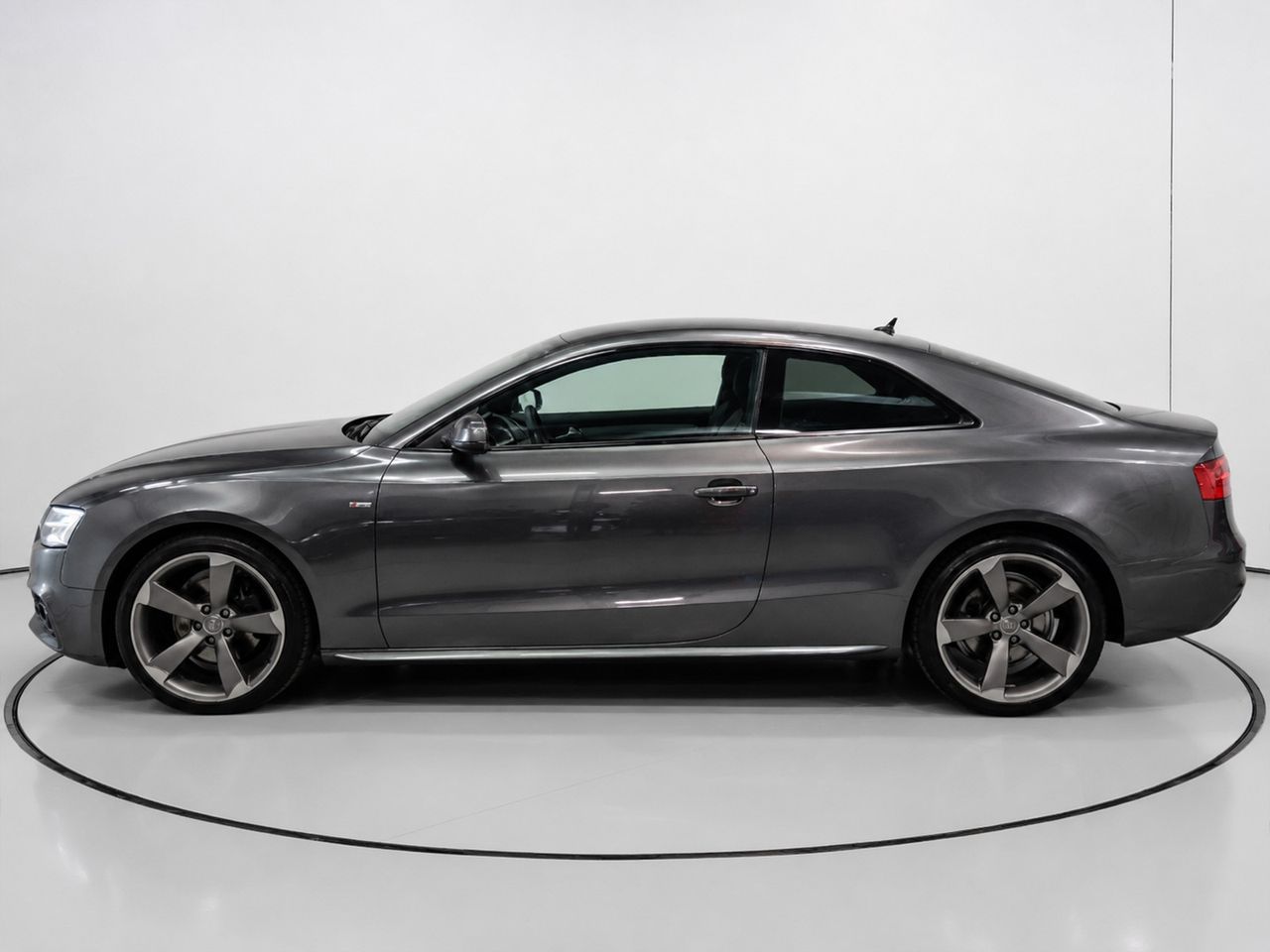 Audi A5 S line edition 2.0 TDI CD Multritronic - foto 6