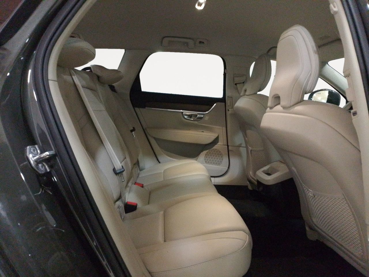 Volvo V90 B4 D AWD - foto 10
