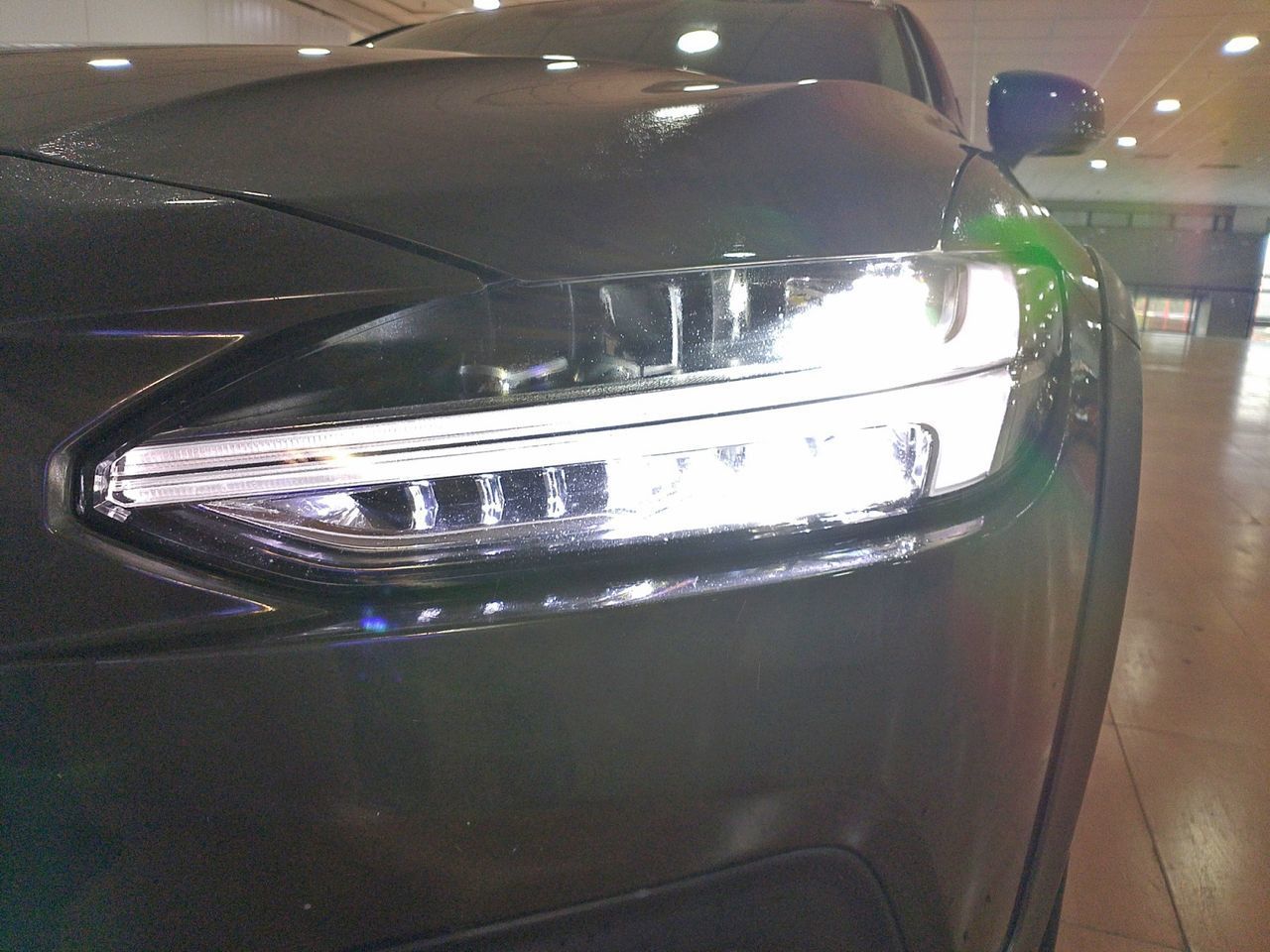 Volvo V90 B4 D AWD - foto 22