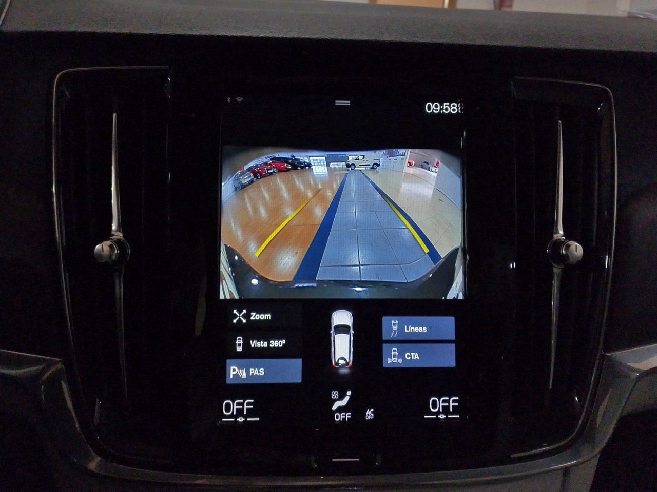 Volvo V90 B4 D AWD - foto 16
