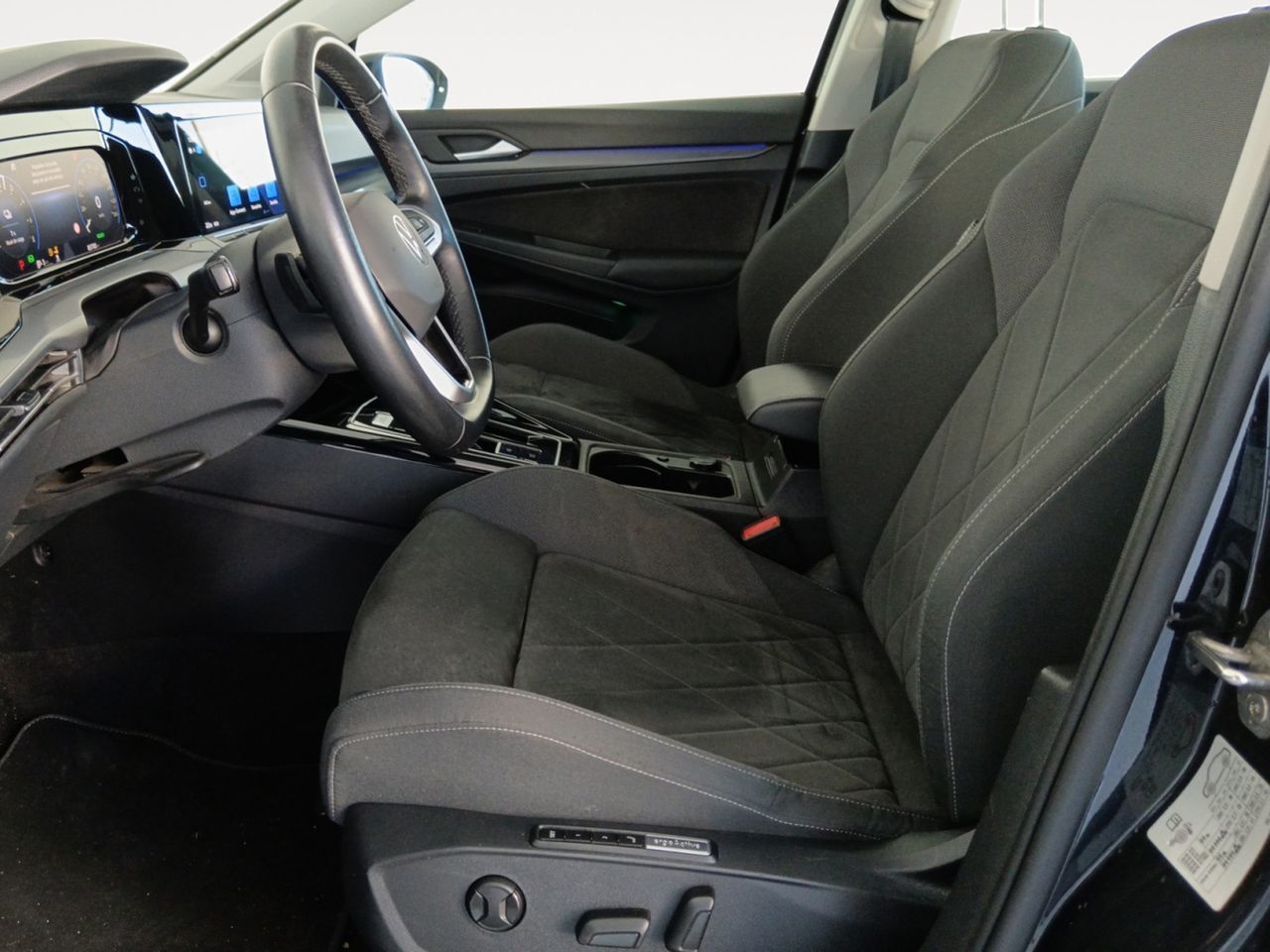 Volkswagen Golf 1.4 TSI eHybrid DSG - foto 9