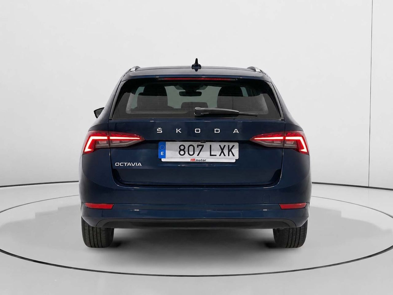 Škoda Octavia 2.0 TDI Ambition - foto 4