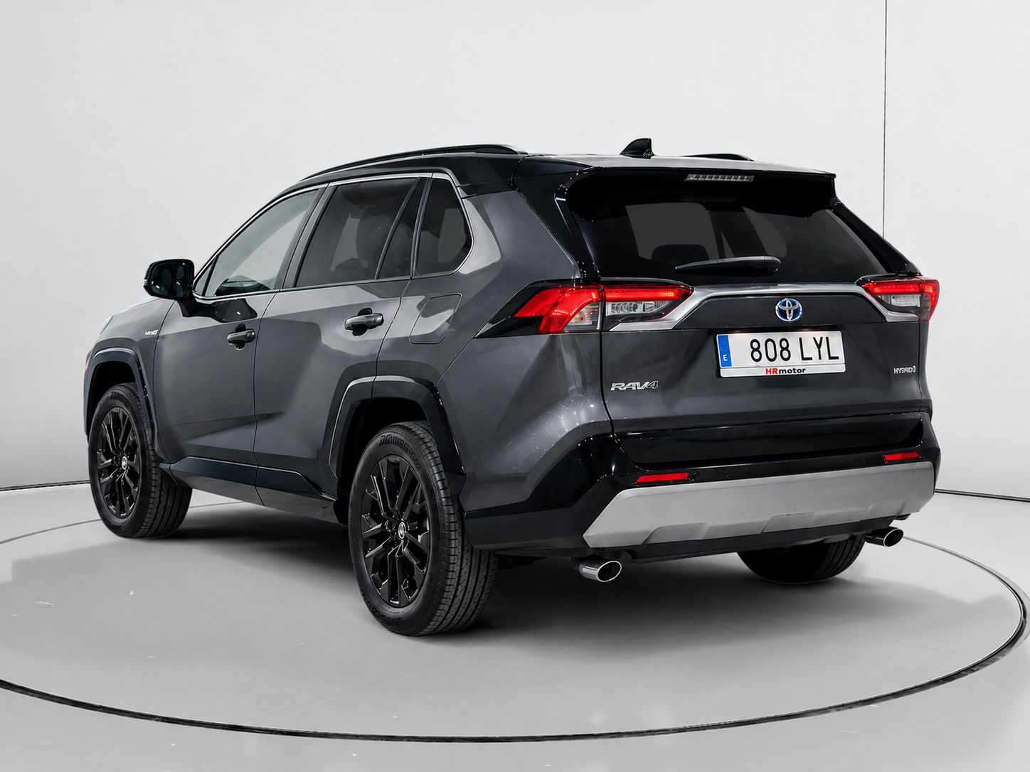 Toyota RAV4 220H Business - foto 5