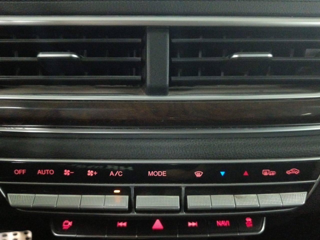 DFSK 580 1.5 T Luxury - foto 23
