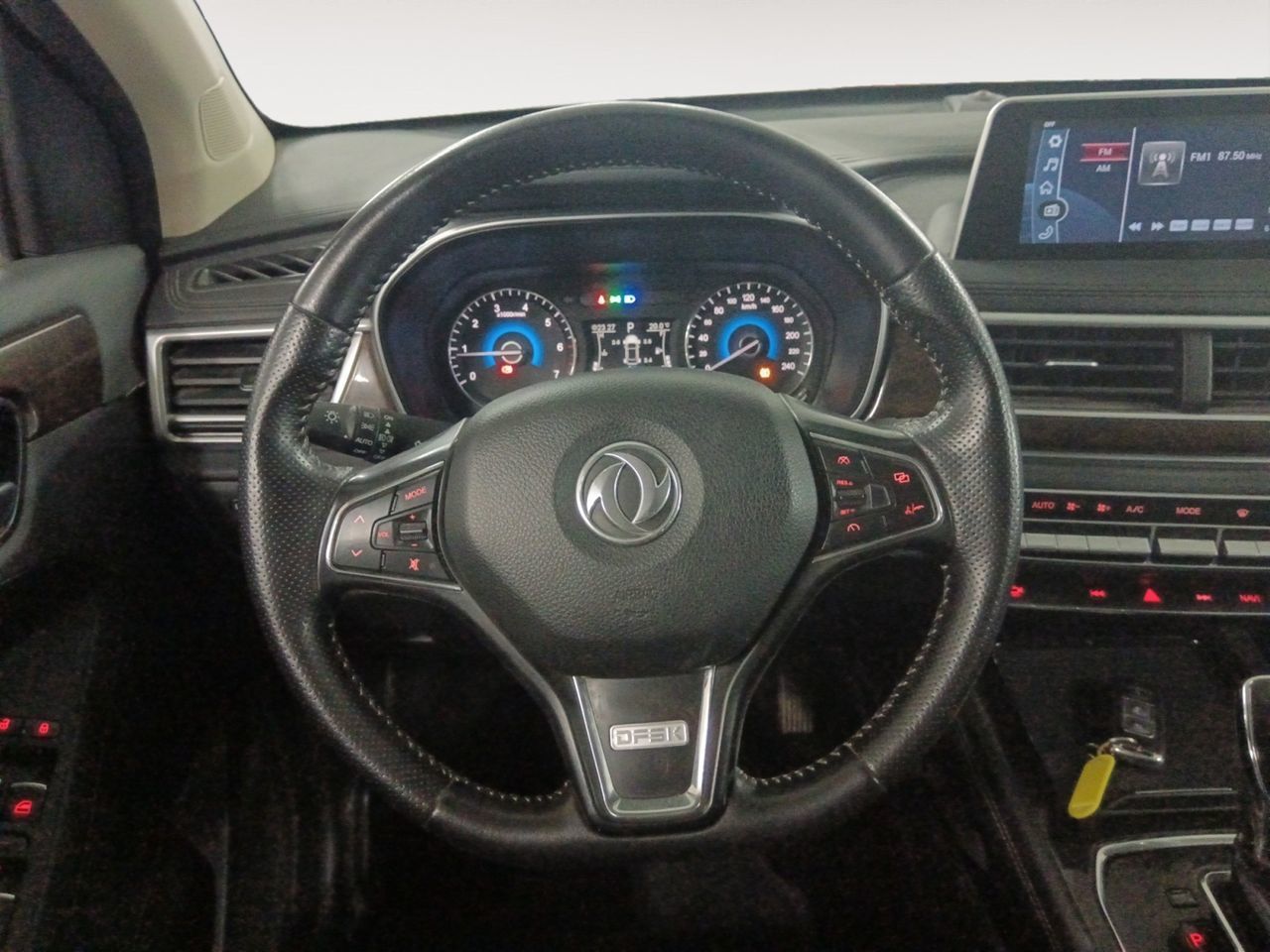 DFSK 580 1.5 T Luxury - foto 9