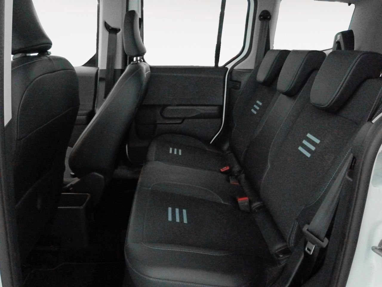 Ford Tourneo Courier 1.0 EcoBoost Active - foto 11