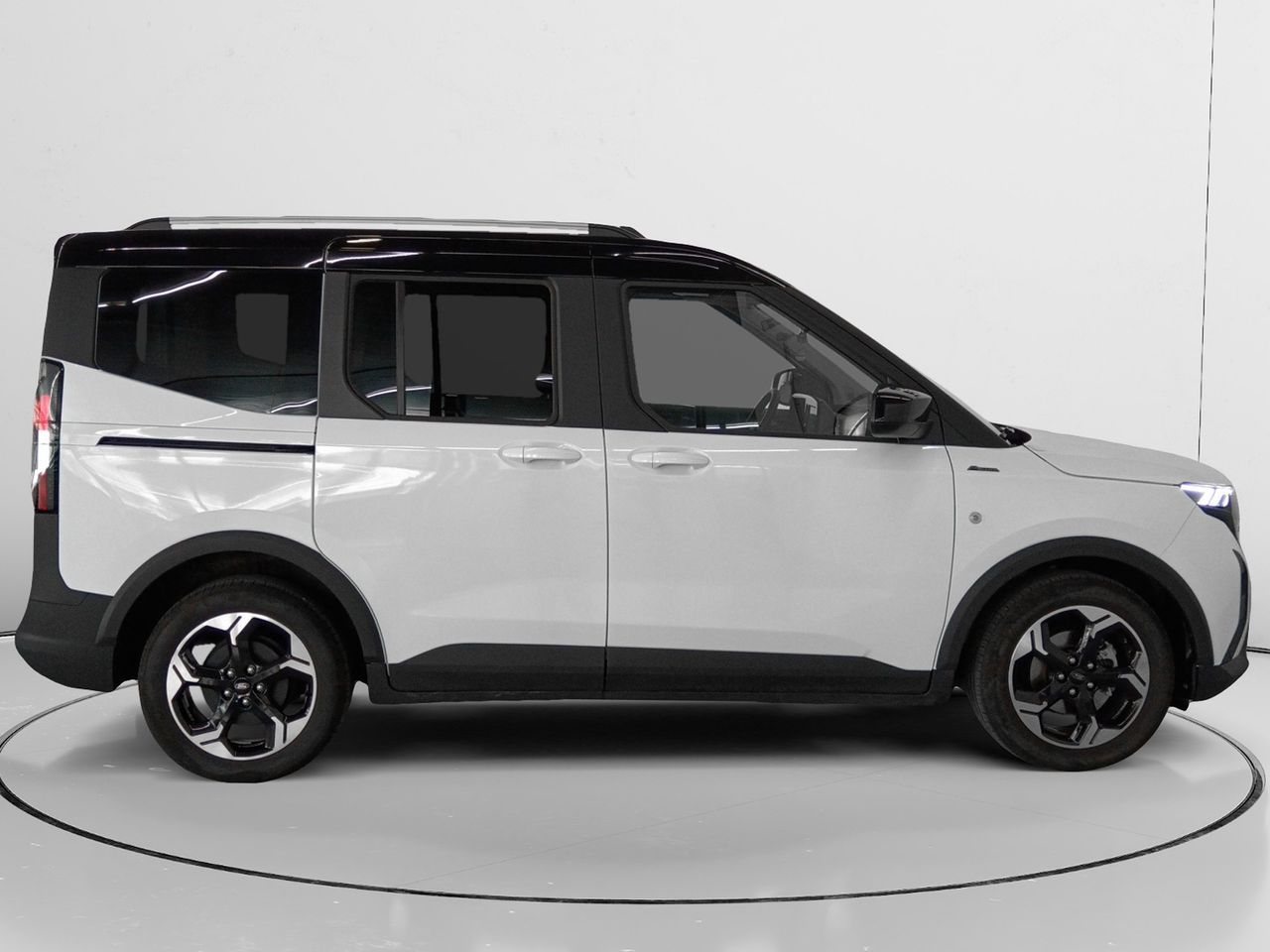 Ford Tourneo Courier 1.0 EcoBoost Active - foto 2