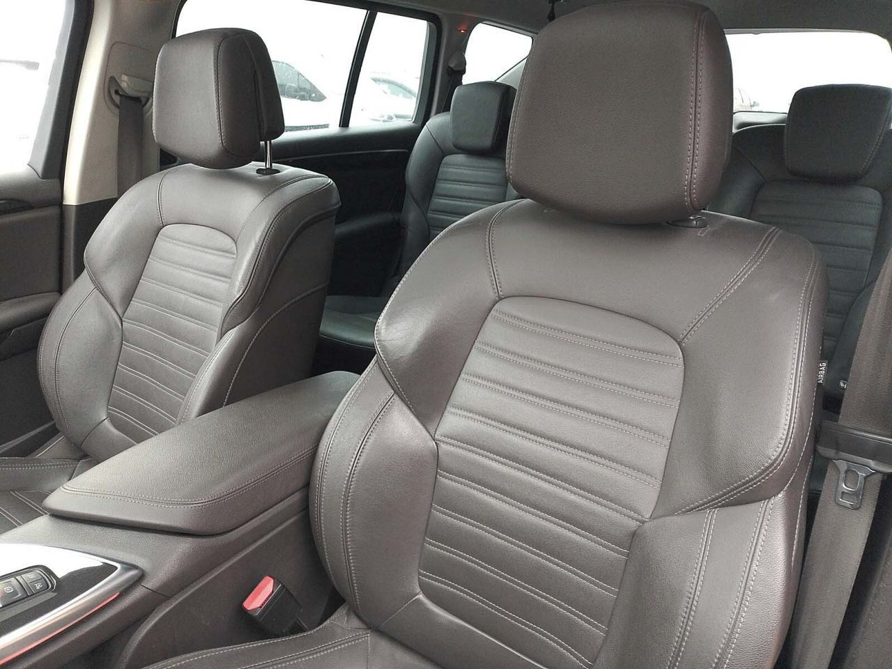 Renault Espace 1.6 dCi Energy Initiale Paris EDC - foto 22