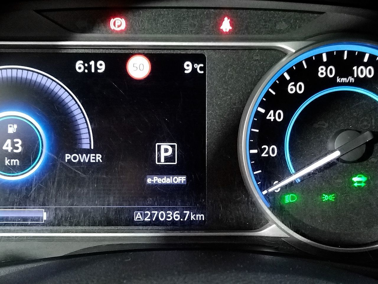 Nissan Leaf 40kWh N-Connecta - foto 32