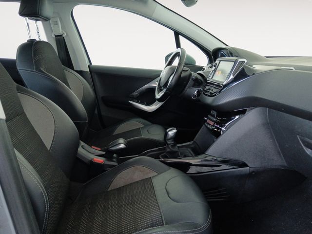 Peugeot 2008 PureTech Signature - foto 10
