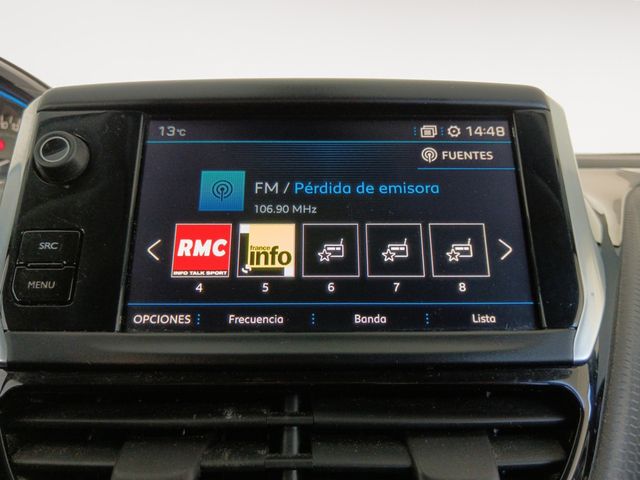 Peugeot 2008 PureTech Signature - foto 17