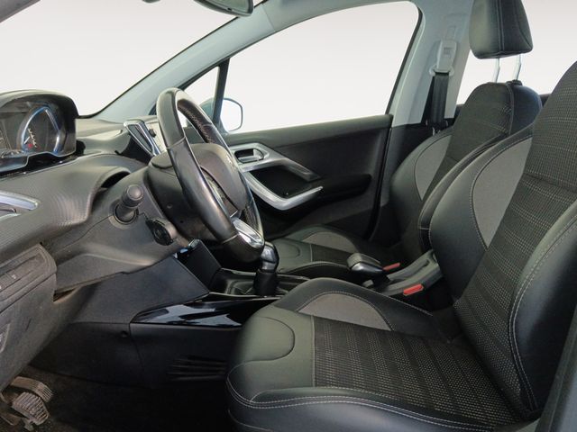 Peugeot 2008 PureTech Signature - foto 8