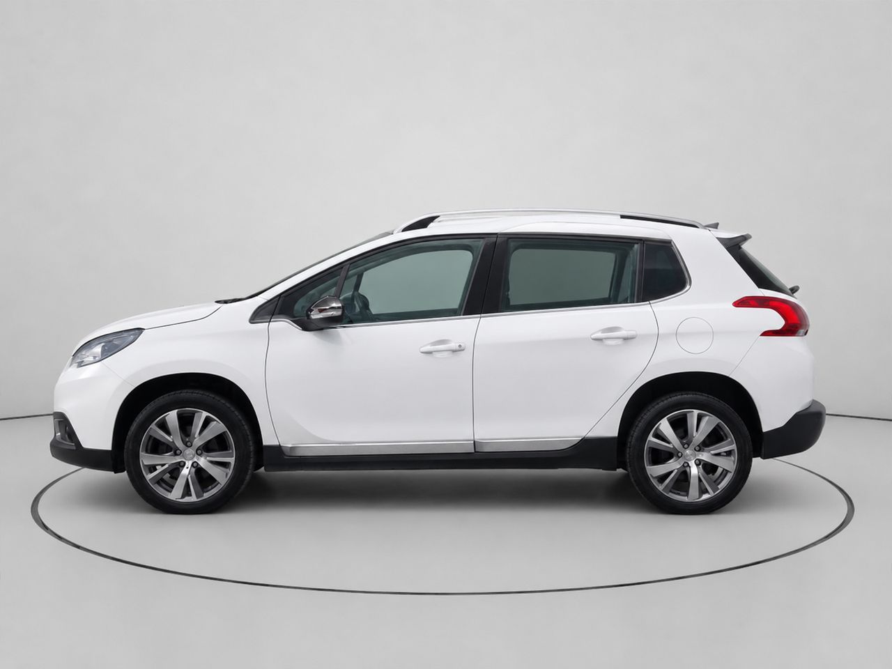 Peugeot 2008 e-HDI 92 Allure - foto 6