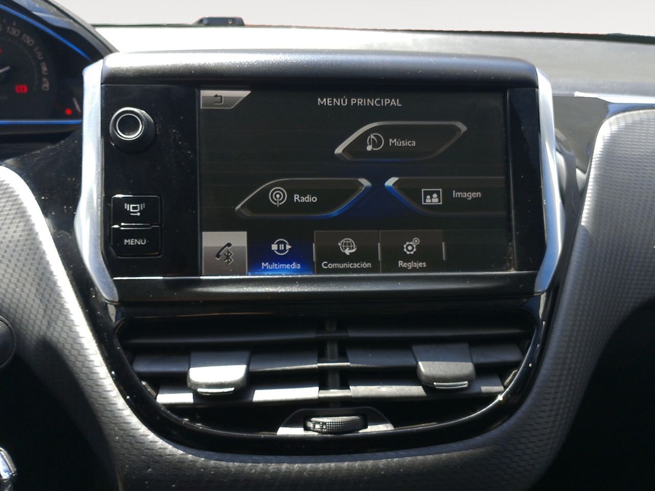 Peugeot 2008 e-HDI 92 Allure - foto 18