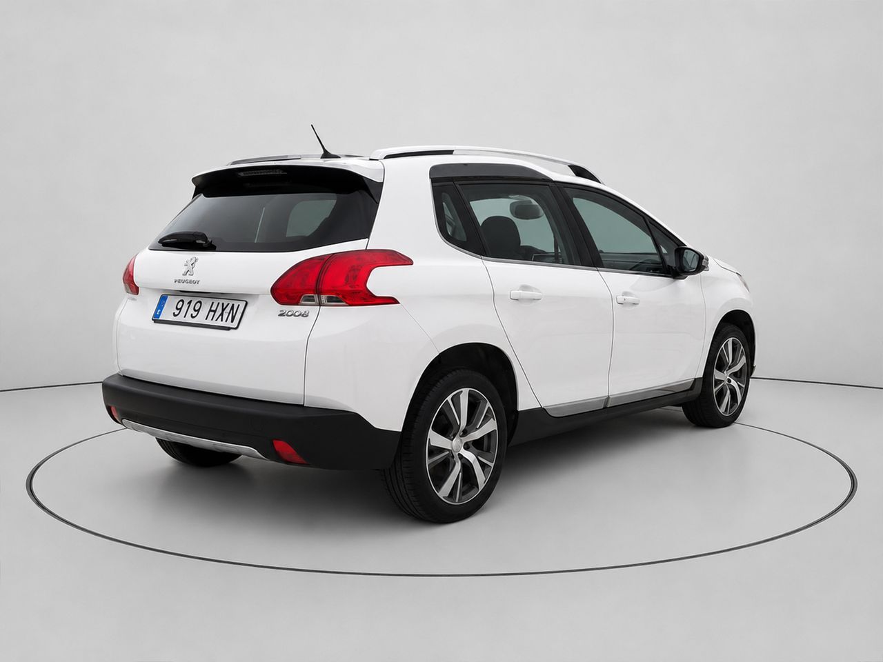 Peugeot 2008 e-HDI 92 Allure - foto 3