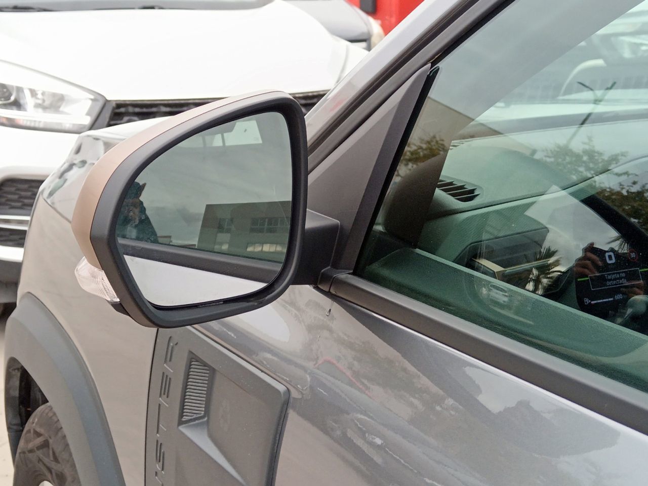 Dacia Duster Extreme 48V TCe 4x2 - foto 22