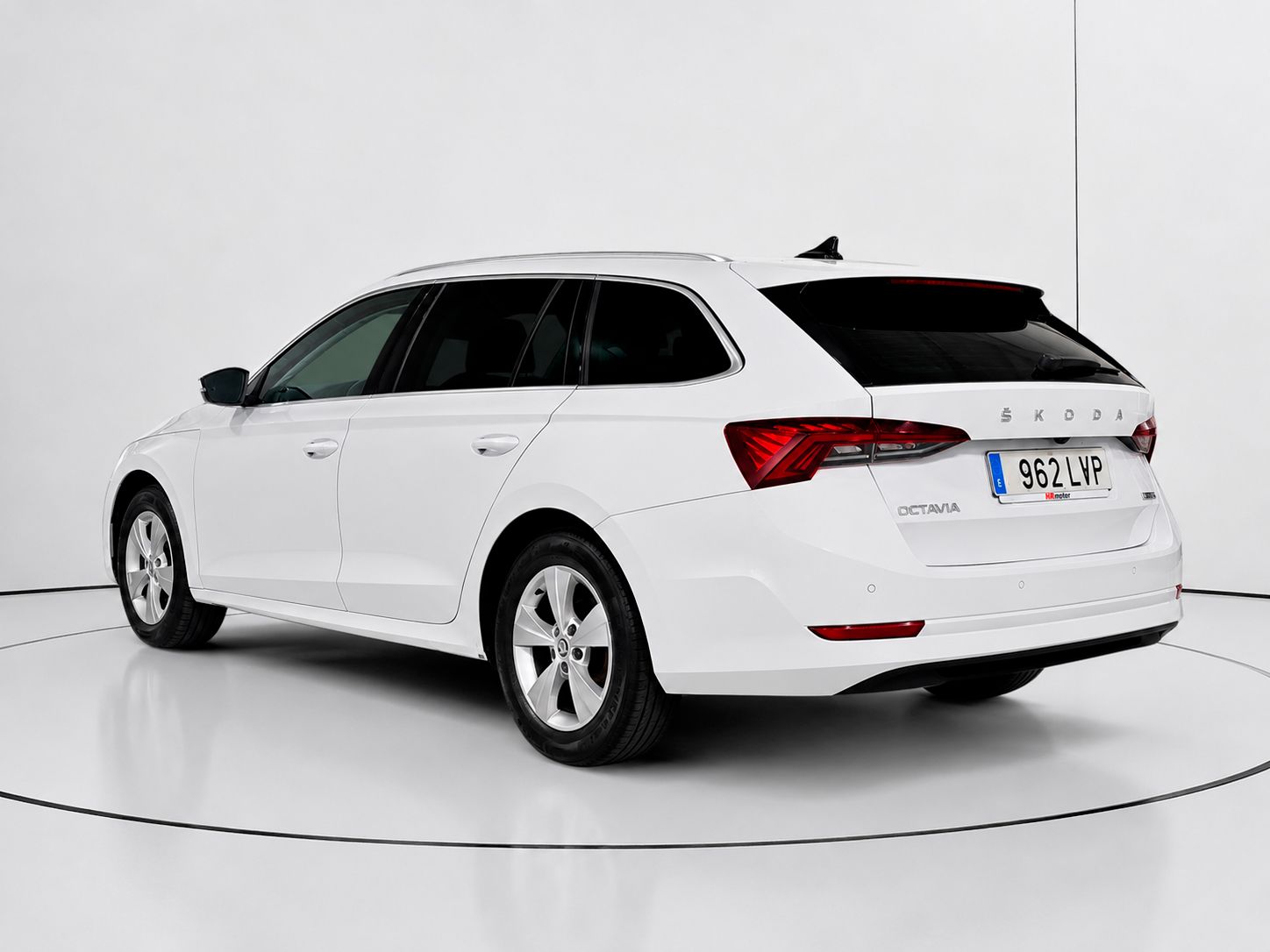 Škoda Octavia 1.0 TSI mHEV Ambition DSG - foto 5