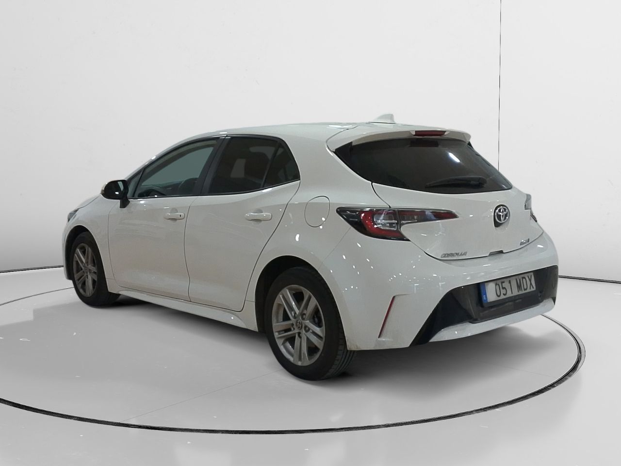 Toyota Corolla 140H Active Plus - foto 4