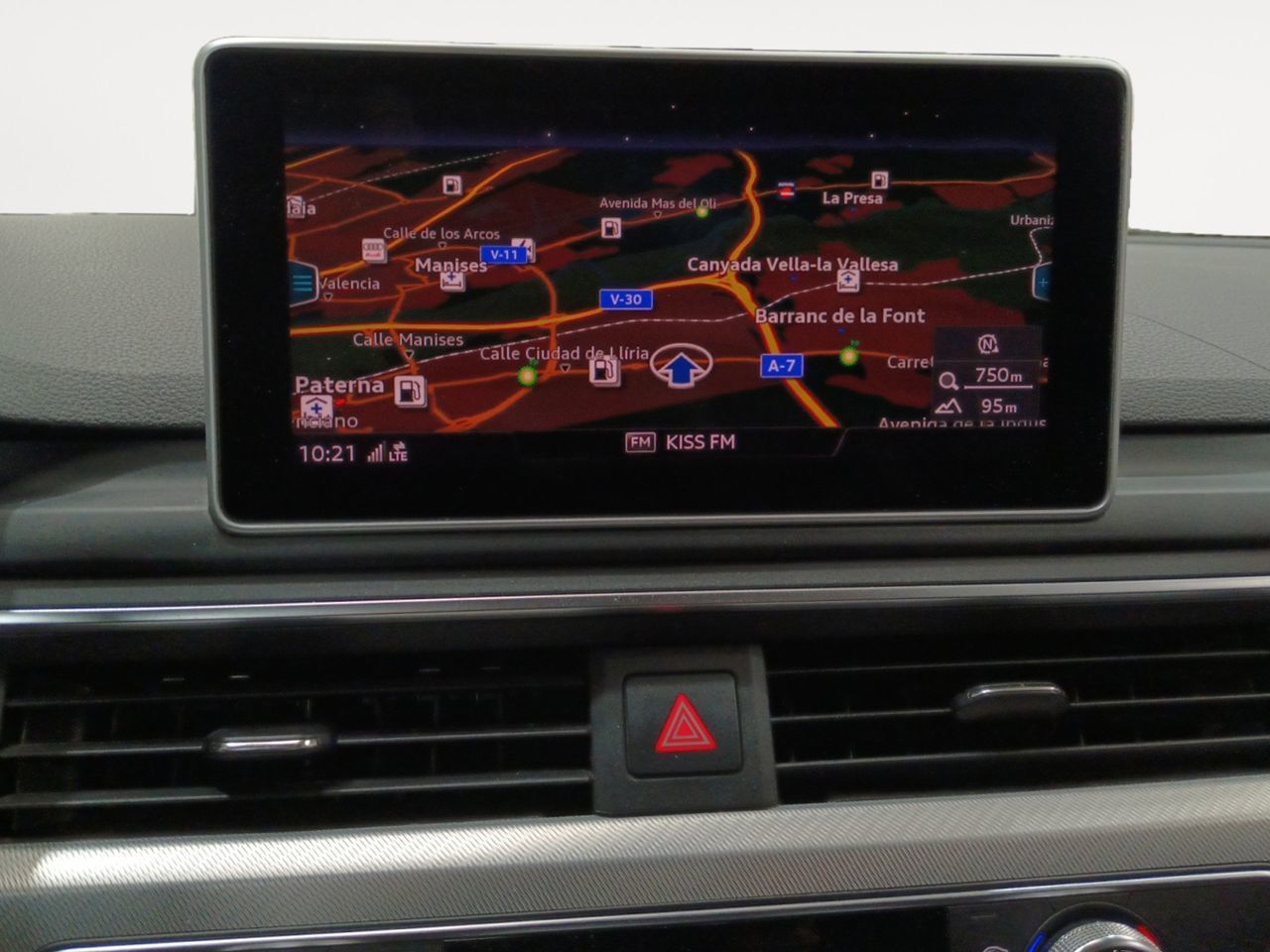 Audi A4 S line 35 TFSI S tronic - foto 16