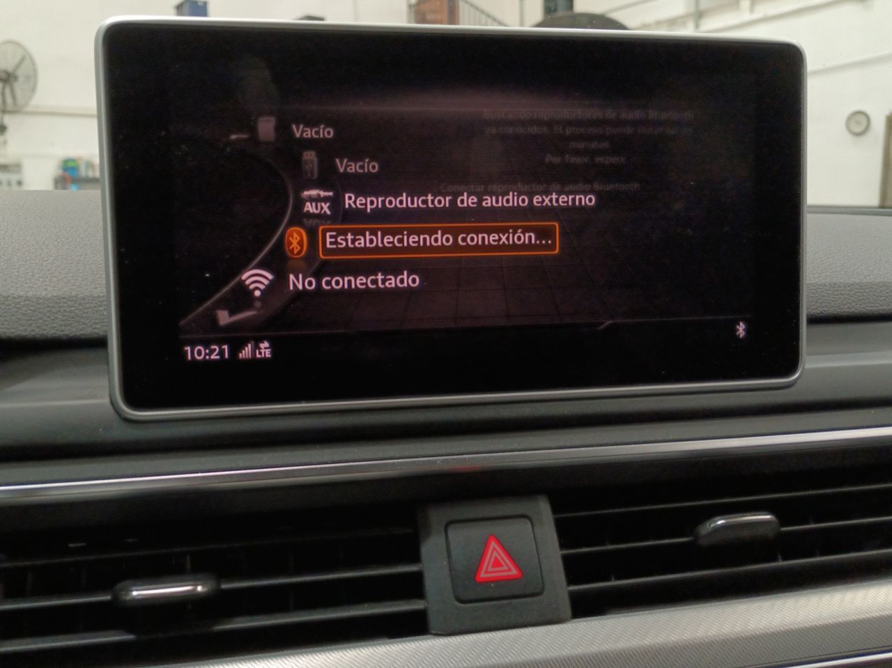 Audi A4 S line 35 TFSI S tronic - foto 18