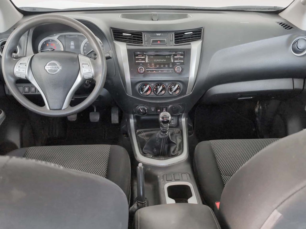 Nissan Navara PickUp 2.3 dCi Doble Cabina Visia - foto 9