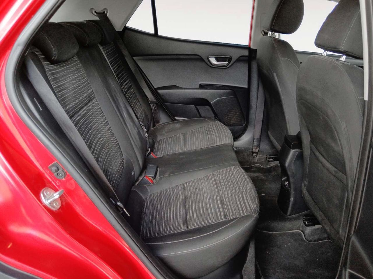 Kia Stonic 1.0 T-GDi MHEV Business - foto 9