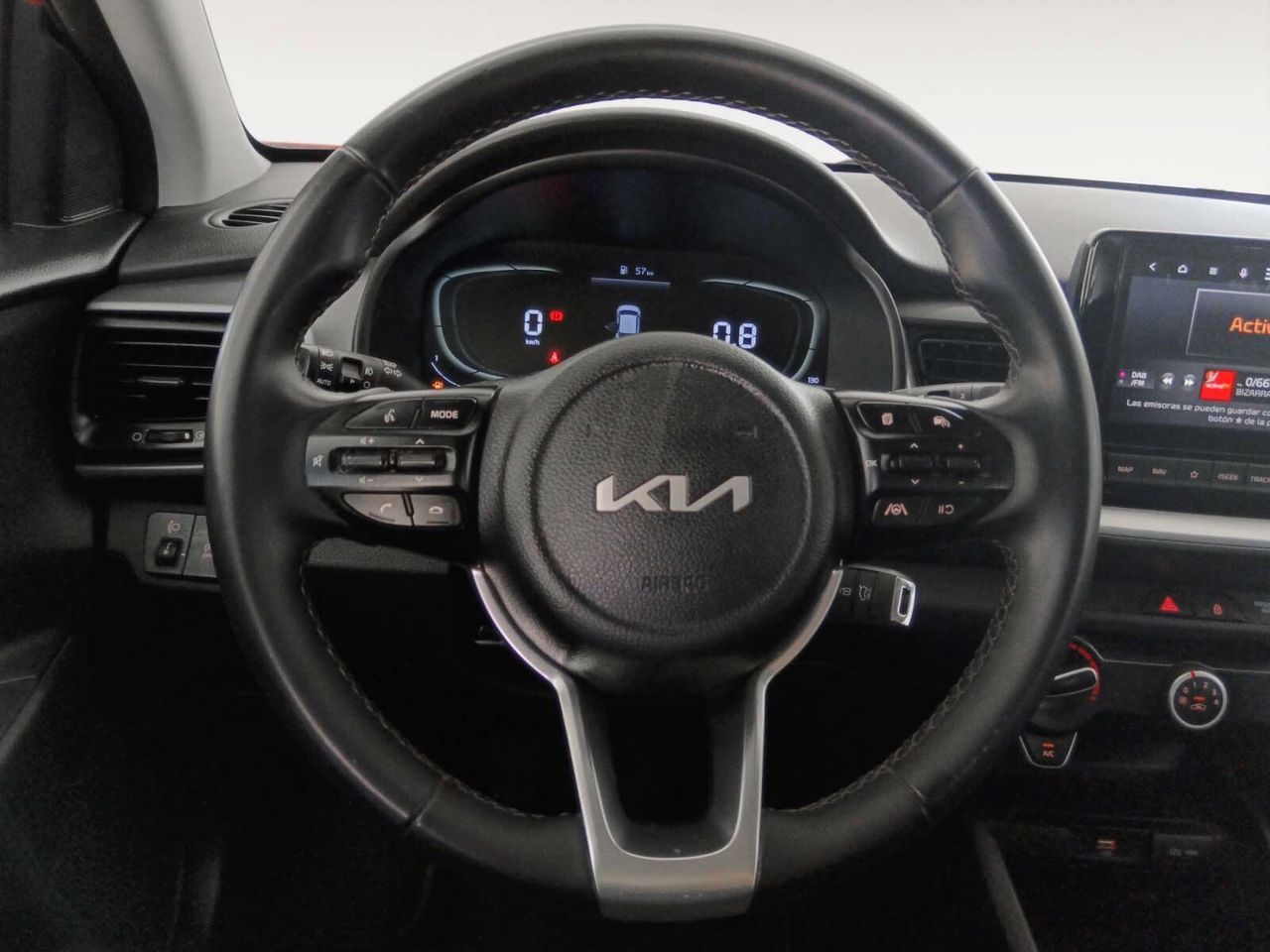 Kia Stonic 1.0 T-GDi MHEV Business - foto 7