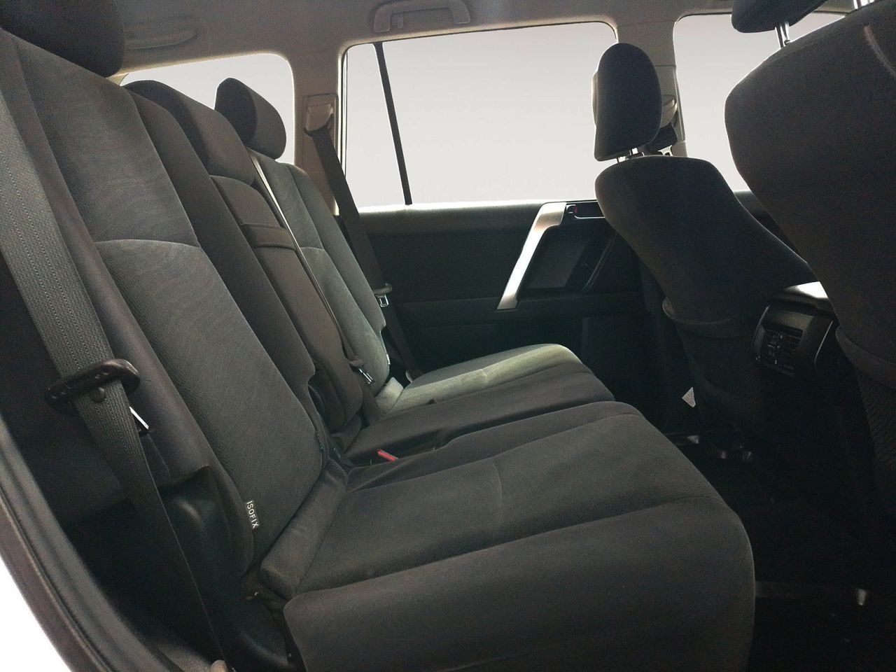 Toyota Land Cruiser 2.8 D-4D GX - foto 10