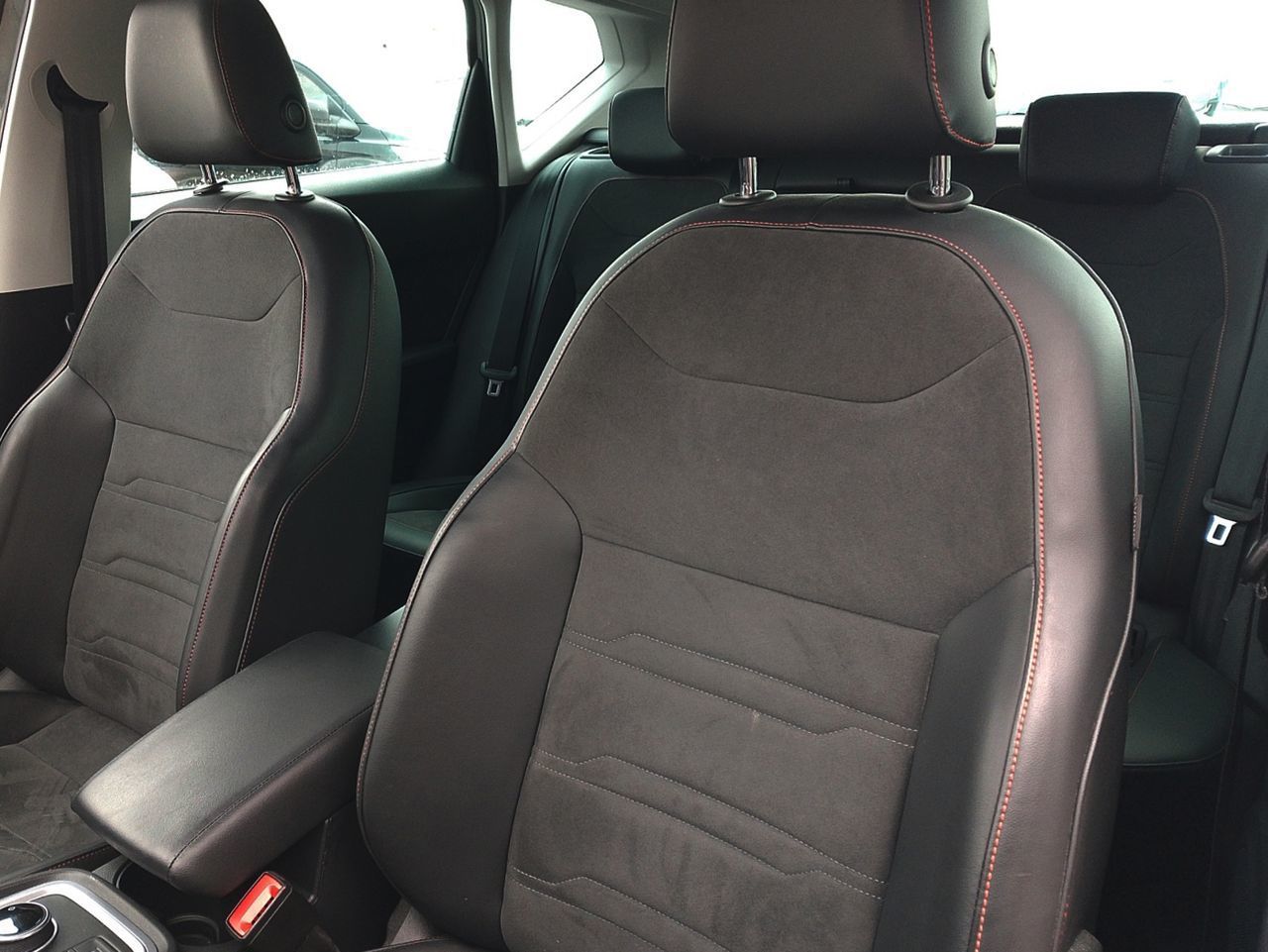 SEAT Ateca 1.5 TSI FR Special Edition DSG - foto 20