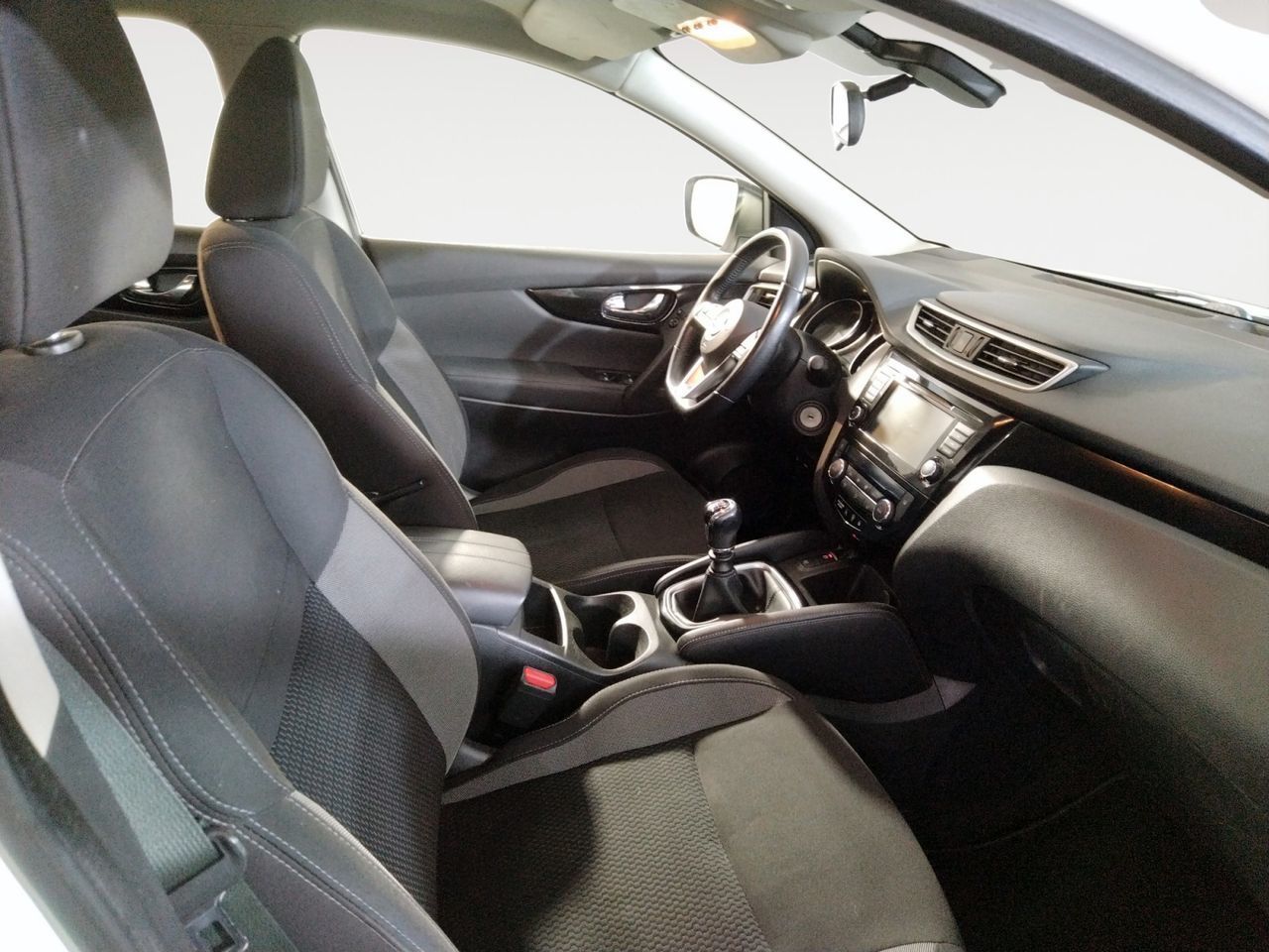 Nissan Qashqai dCi 115 Acenta - foto 11