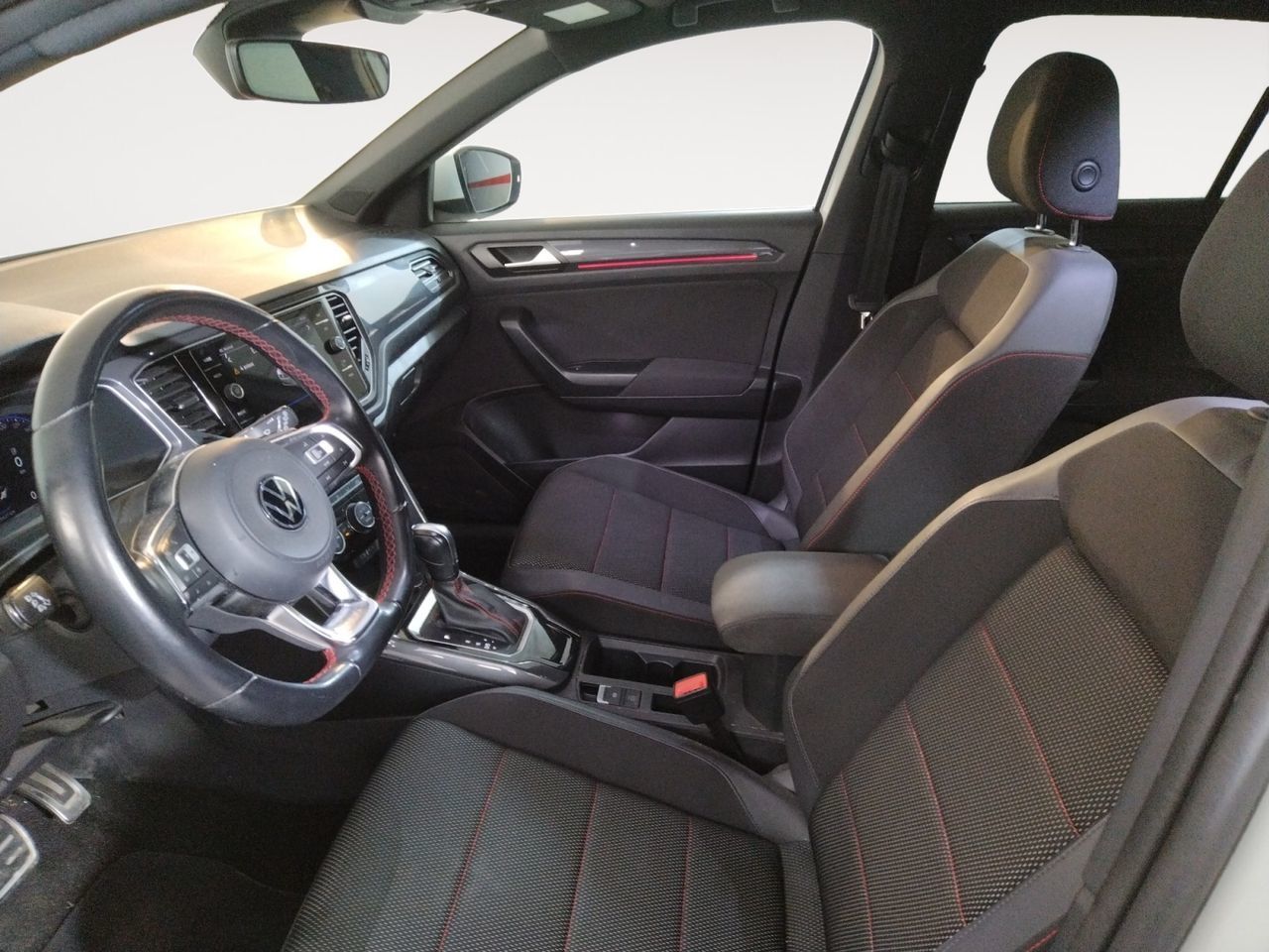 Volkswagen T-Roc Sport 2.0 TDI DSG - foto 9
