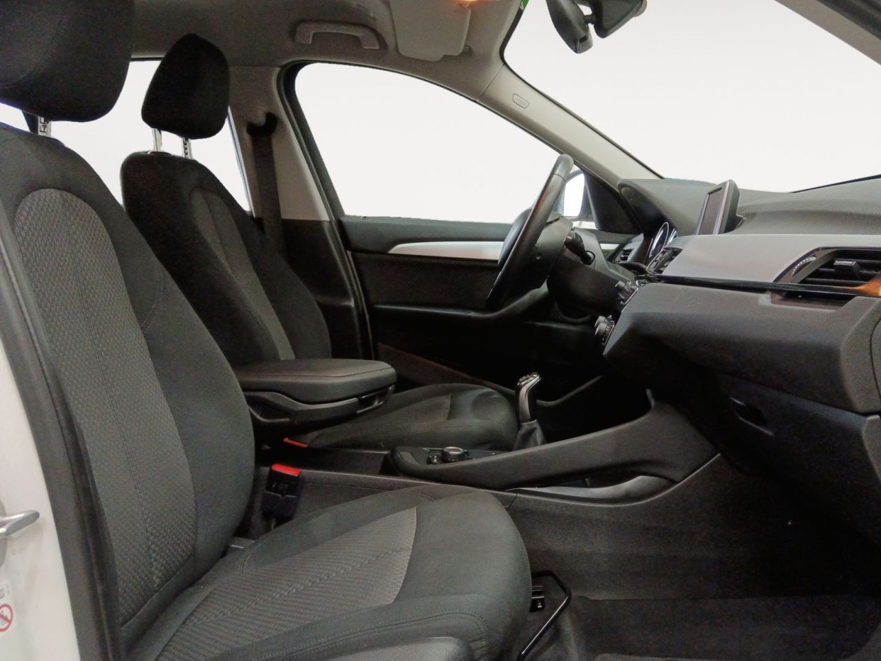 BMW X1 sDrive16d - foto 12