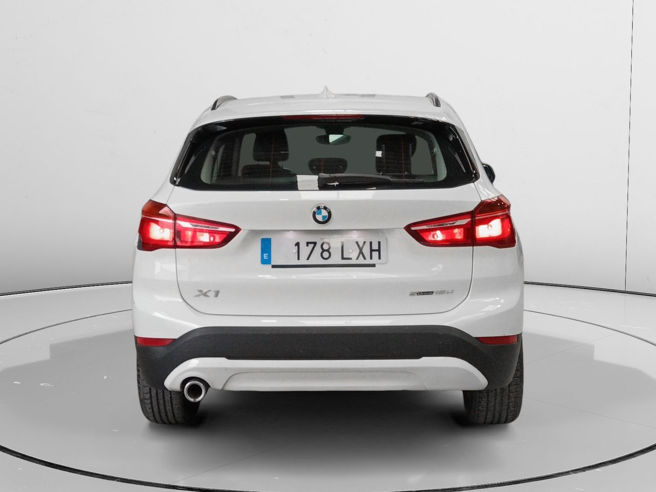 BMW X1 sDrive16d - foto 4