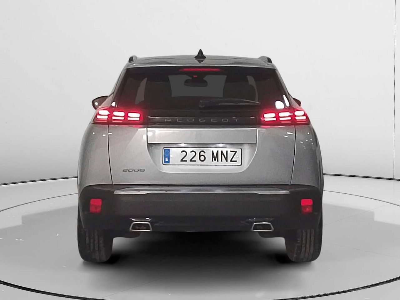 Peugeot 2008 PureTech 130 Allure EAT8 - foto 4