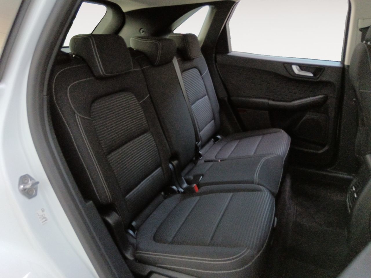 Ford Kuga 2.5 Duratec PHEV Titanium - foto 10
