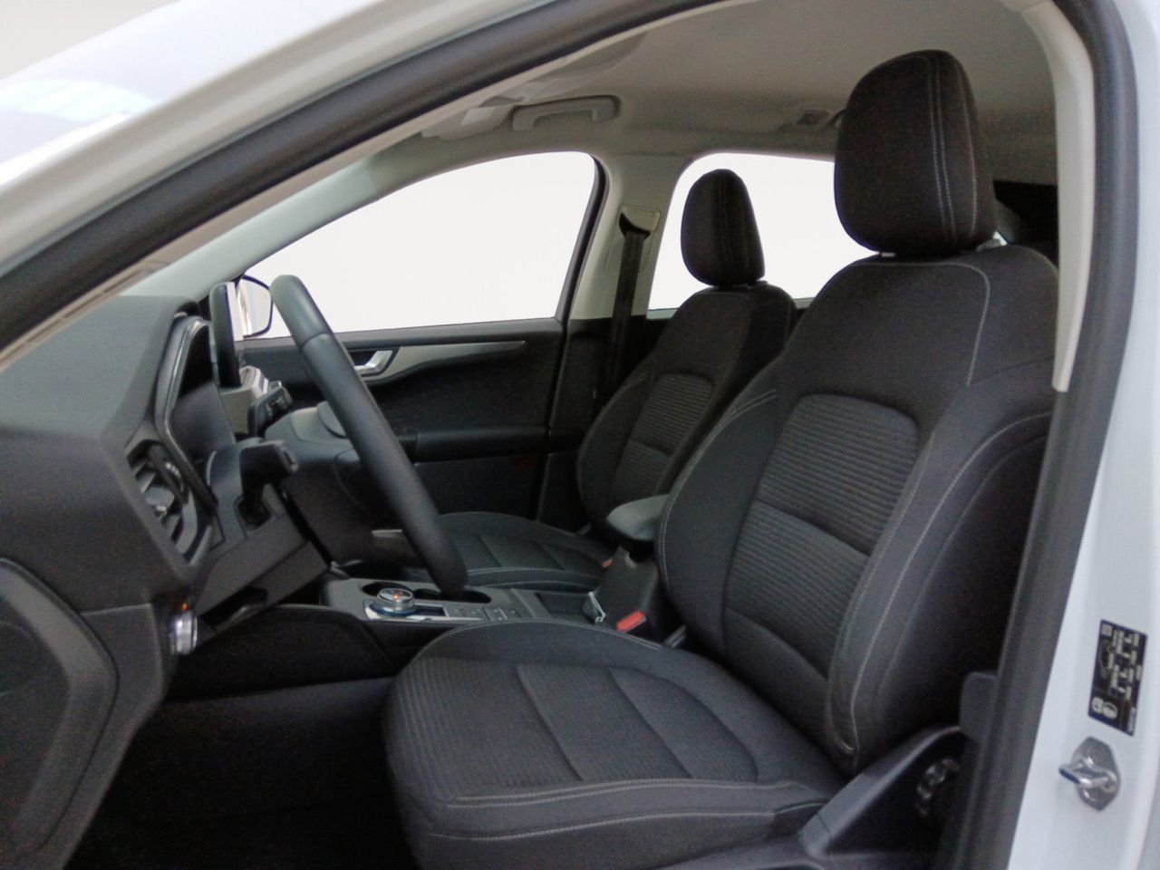 Ford Kuga 2.5 Duratec PHEV Titanium - foto 9