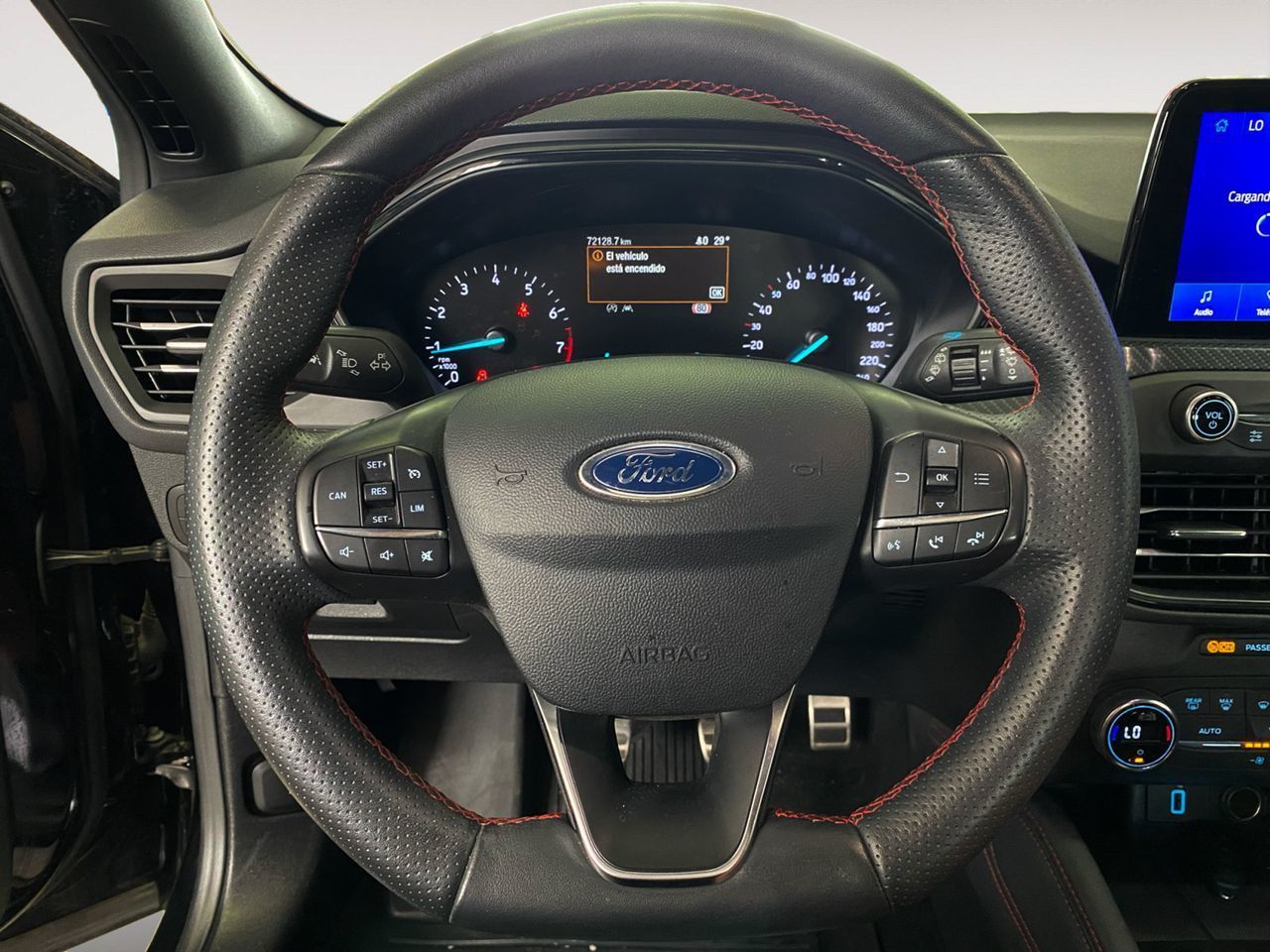 Ford Focus 1.0 EcoBoost ST-Line - foto 8