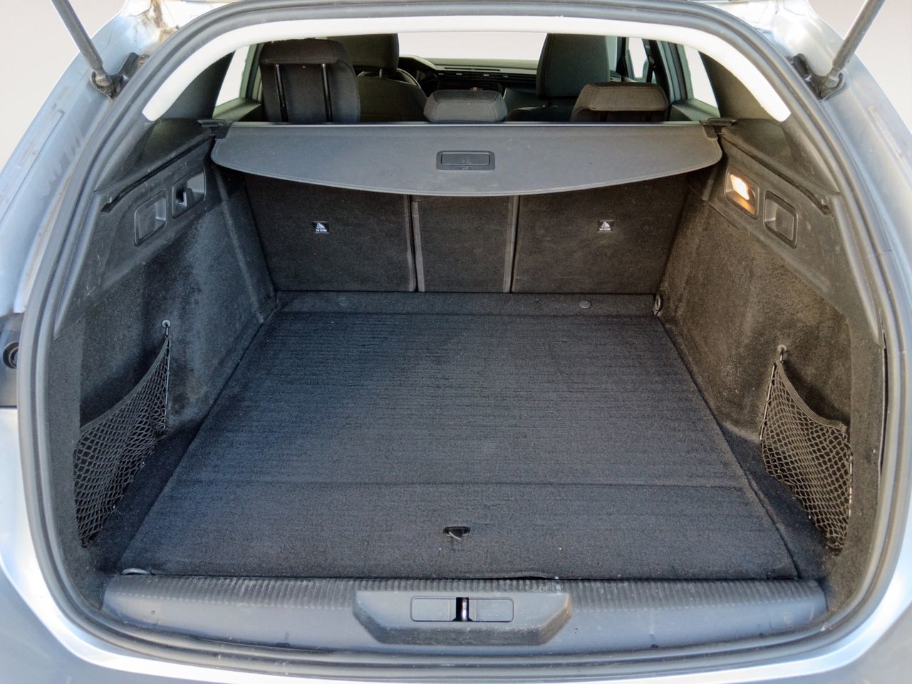 Peugeot 308 BlueHDi 130 Active Pack EAT8 - foto 12