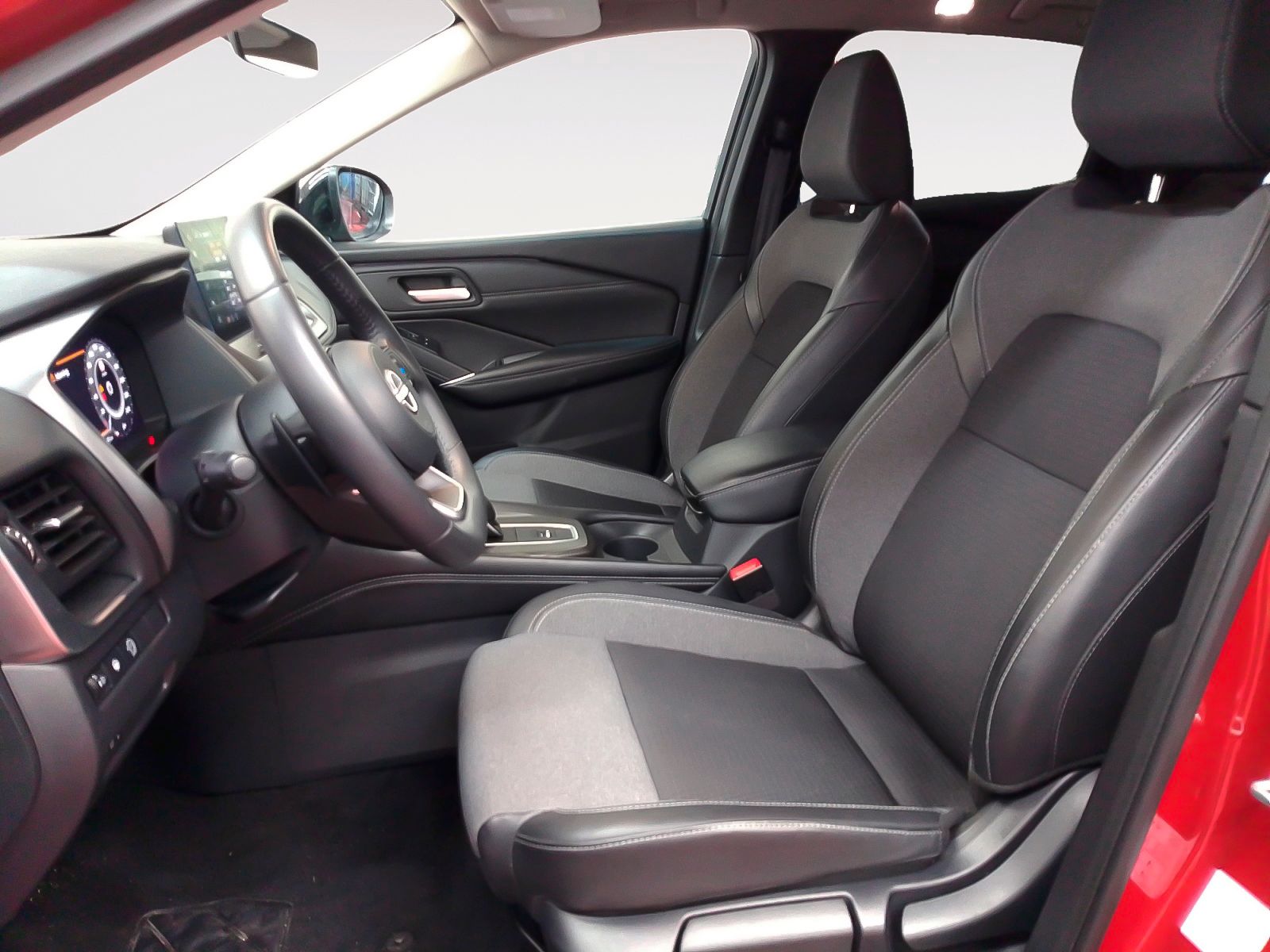 Nissan Qashqai DIG-T 160 N-Connecta 4x2 CVT - foto 11